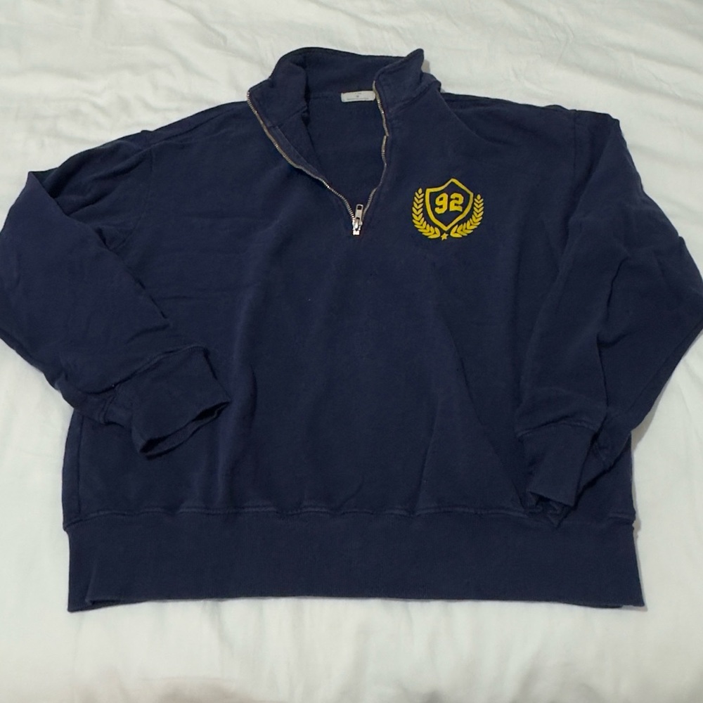 Navy quarter zip pullover M